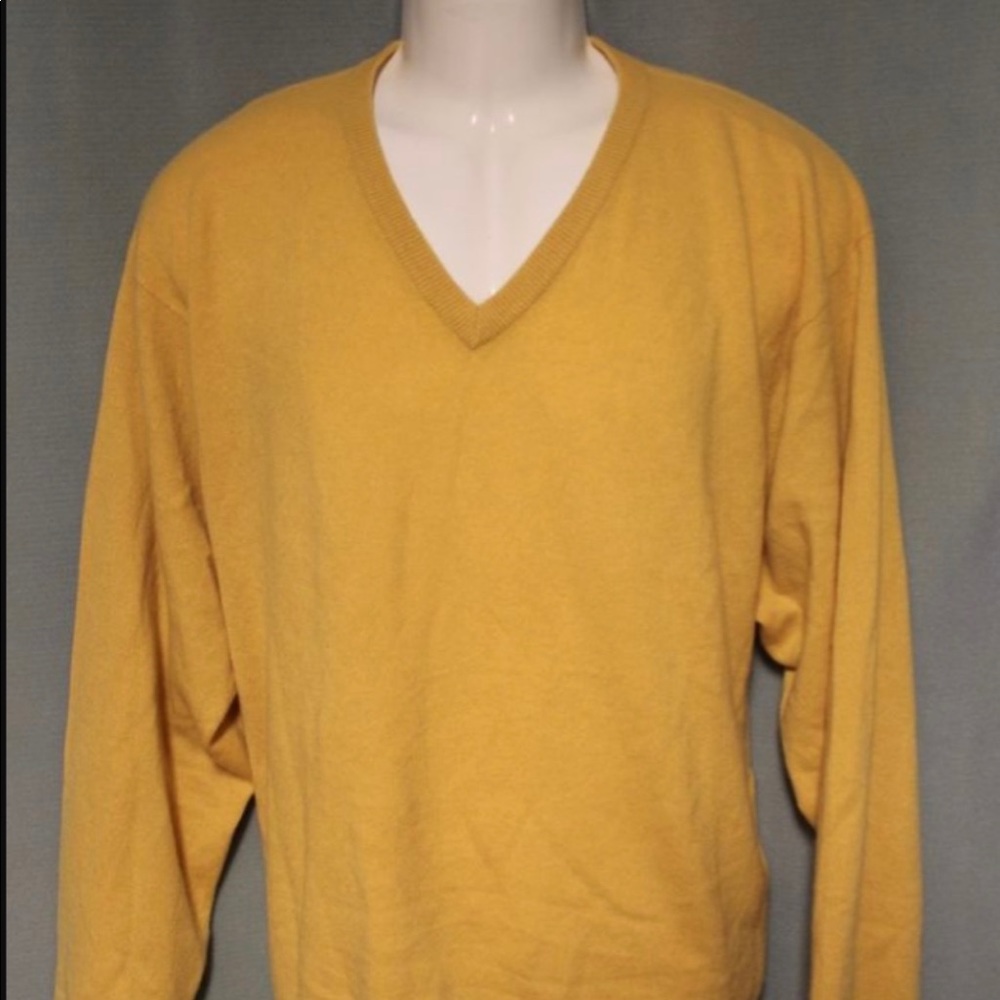 Men’s 100% Fine Cashmere Gold V Neck Sweater